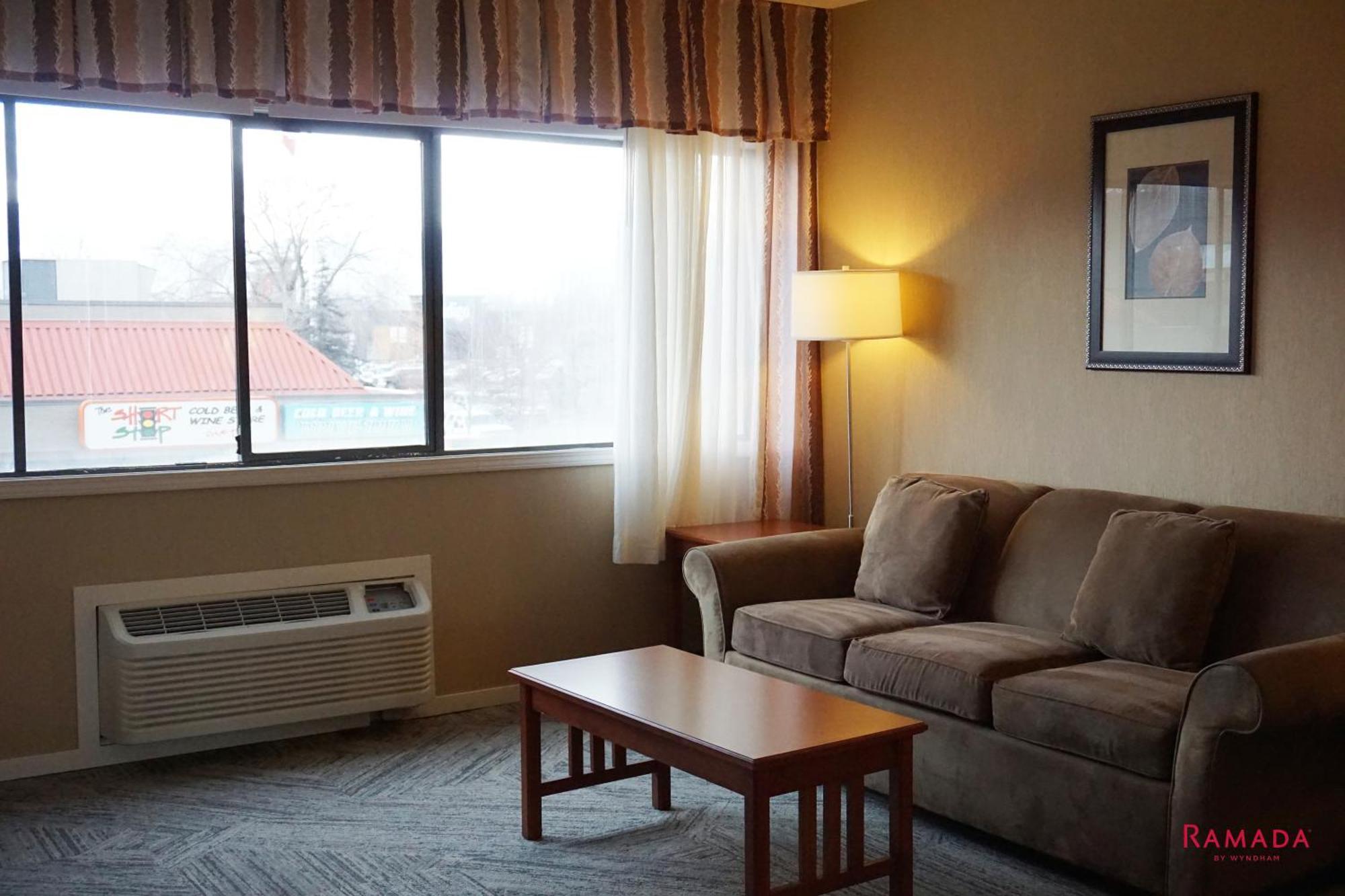 Ramada By Wyndham & Conference Center Hotel